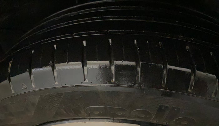 2021 Tata PUNCH CREATIVE  MT, Petrol, Manual, 38,399 km, Left Rear Tyre Tread