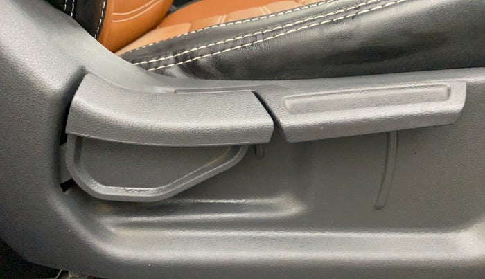 2021 Hyundai GRAND I10 NIOS SPORTZ AMT 1.2 KAPPA VTVT, Petrol, Automatic, 41,063 km, Driver Side Adjustment Panel