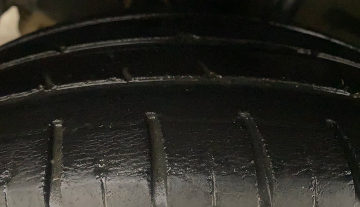 2021 Hyundai GRAND I10 NIOS SPORTZ AMT 1.2 KAPPA VTVT, Petrol, Automatic, 41,063 km, Left Front Tyre Tread