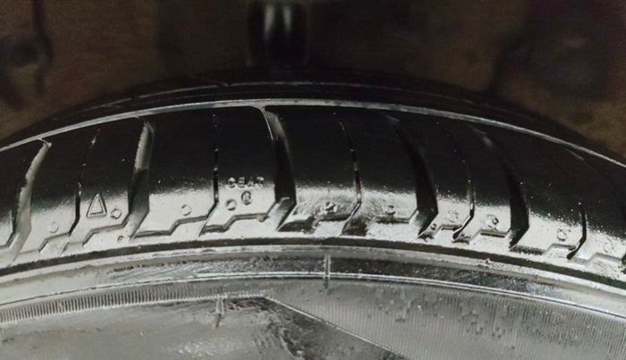 2017 Tata TIGOR XZ (O) PETROL, Petrol, Manual, 82,308 km, Right Rear Tyre Tread