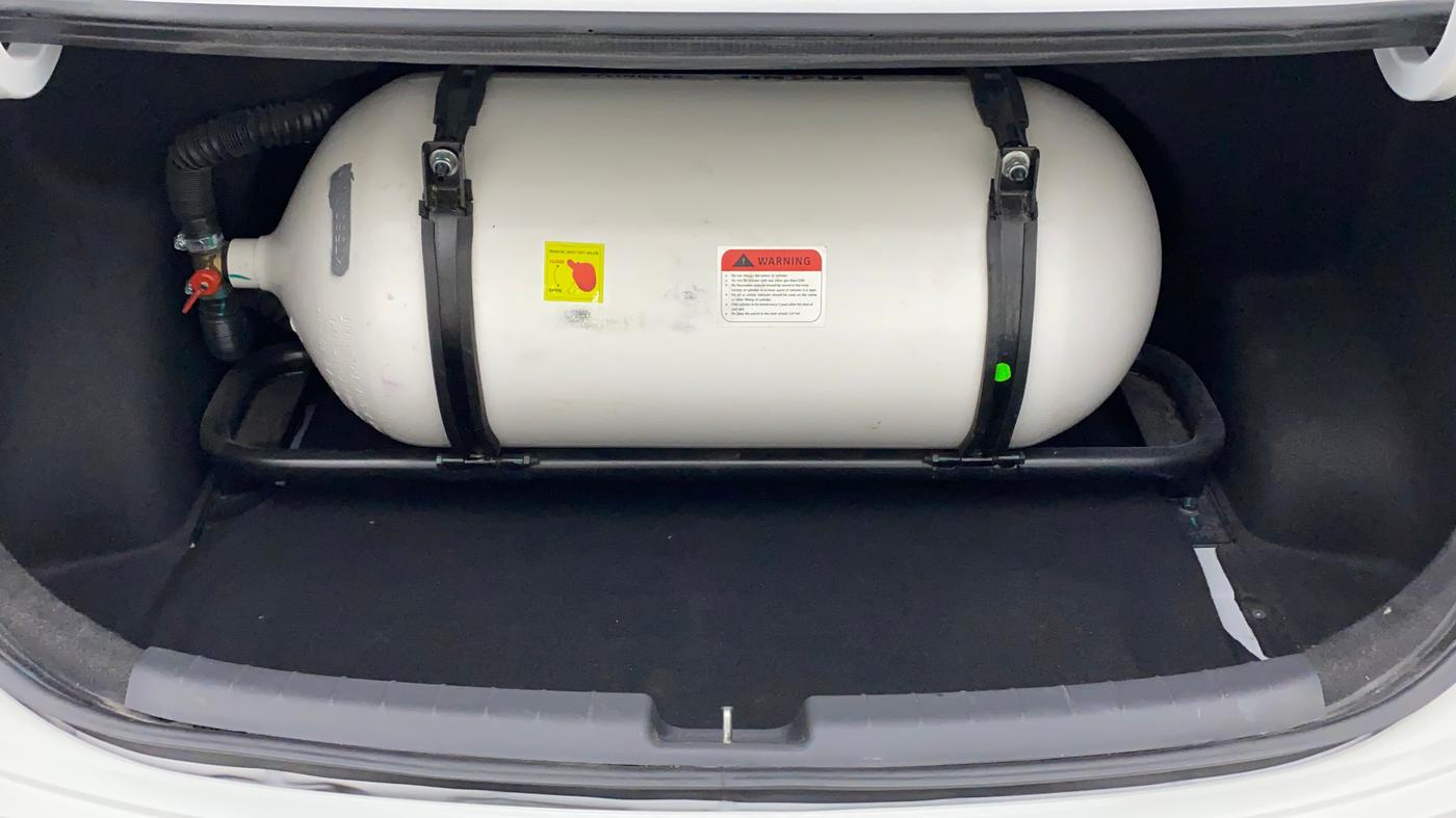 2022 Hyundai AURA S 1.2 CNG, CNG, Manual, 28,182 km, Boot Inside