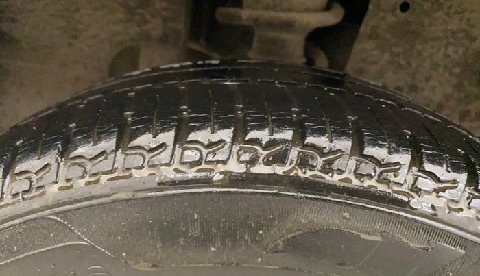 2017 Tata Nano TWIST XTA, Petrol, Automatic, 31,661 km, Right Rear Tyre Tread