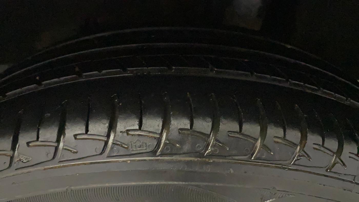2017 Maruti Baleno DELTA CVT PETROL 1.2, Petrol, Automatic, 62,138 km, Left Rear Tyre Tread