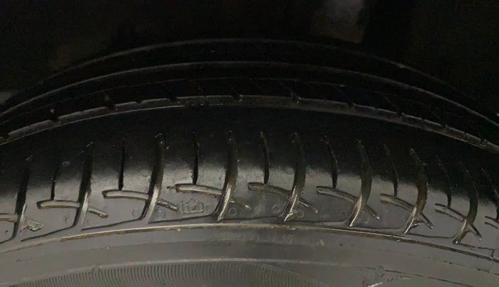 2017 Maruti Baleno DELTA CVT PETROL 1.2, Petrol, Automatic, 62,020 km, Left Rear Tyre Tread