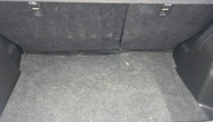 2017 Maruti Baleno DELTA CVT PETROL 1.2, Petrol, Automatic, 62,020 km, Boot Inside