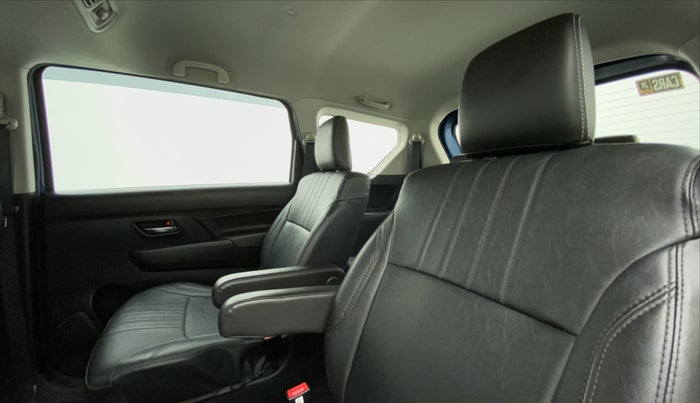 2021 Maruti XL6 ZETA MT, Petrol, Manual, 37,511 km, Right Side Rear Door Cabin