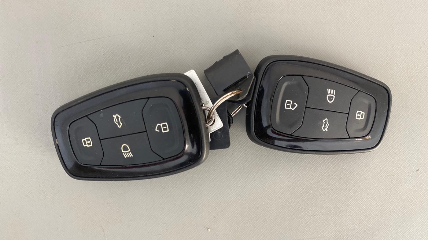 2021 Tata NEXON XZ PLUS PETROL, Petrol, Manual, 65,514 km, Key Close Up