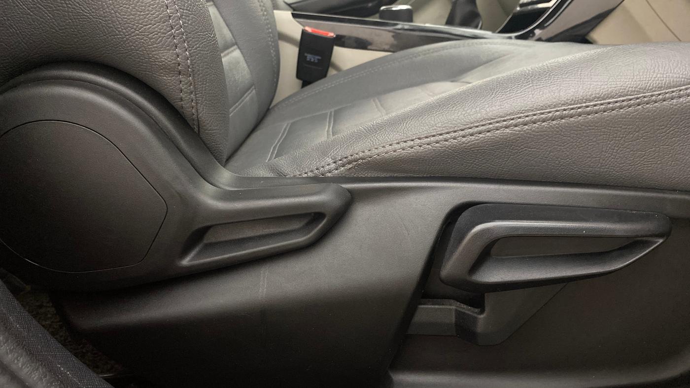 2021 Tata NEXON XZ PLUS PETROL, Petrol, Manual, 65,514 km, Driver Side Adjustment Panel