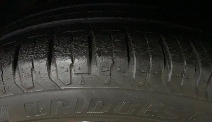 2021 Hyundai Verna SX 1.5 VTVT, Petrol, Manual, 21,508 km, Left Front Tyre Tread