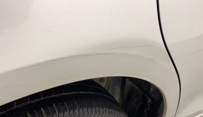 2013 Maruti Swift LXI, Petrol, Manual, 44,639 km, Right quarter panel - Minor scratches