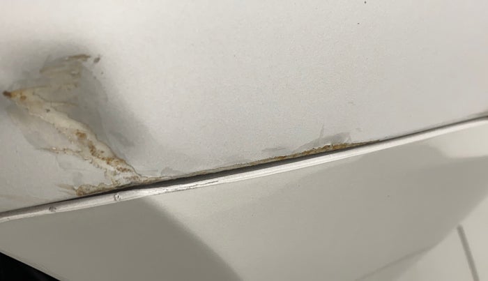 2013 Maruti Swift LXI, Petrol, Manual, 44,639 km, Right fender - Slight discoloration