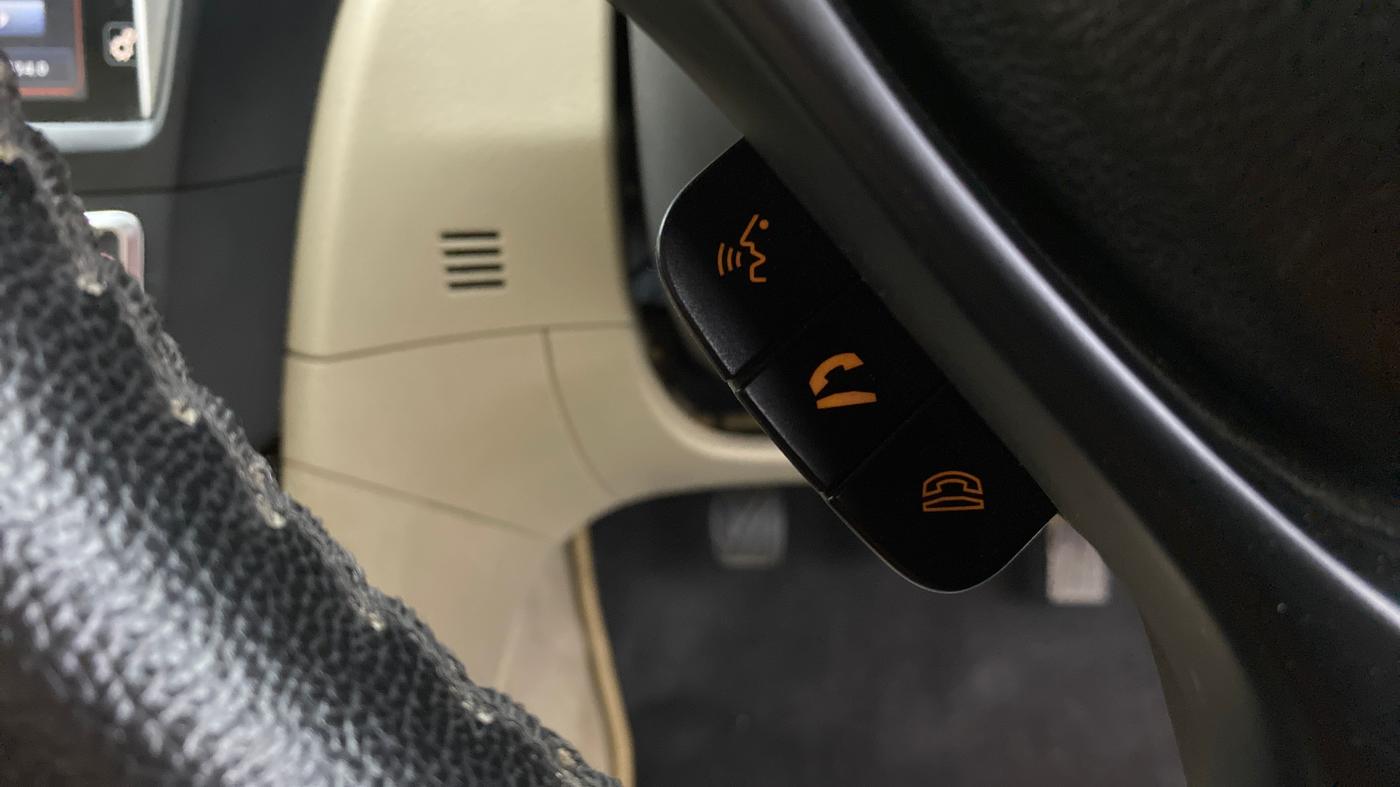 2015 Maruti Ciaz ZDI+ SHVS, Diesel, Manual, 57,600 km, Apple CarPlay and Android Auto