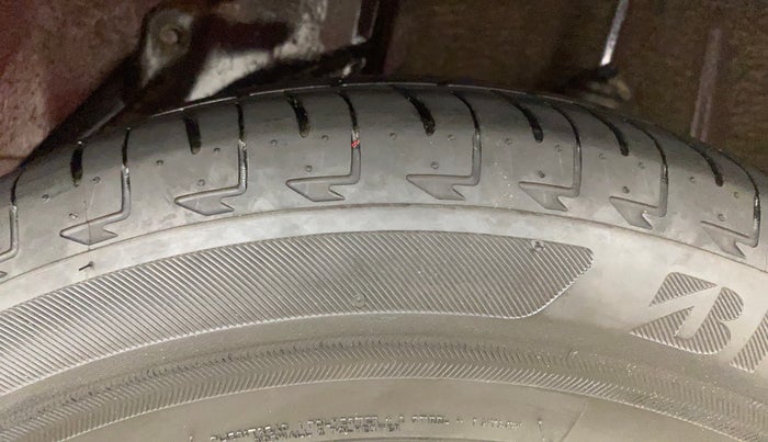 2013 Honda Brio VX AT, Petrol, Automatic, 42,867 km, Left Rear Tyre Tread