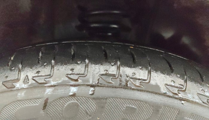 2021 Maruti IGNIS ZETA 1.2 AMT, Petrol, Automatic, 34,186 km, Right Front Tyre Tread