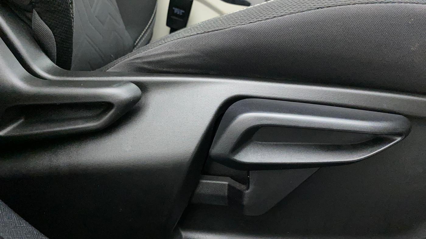 2021 Tata NEXON XZ PLUS (O) PETROL, Petrol, Manual, 16,468 km, Driver Side Adjustment Panel