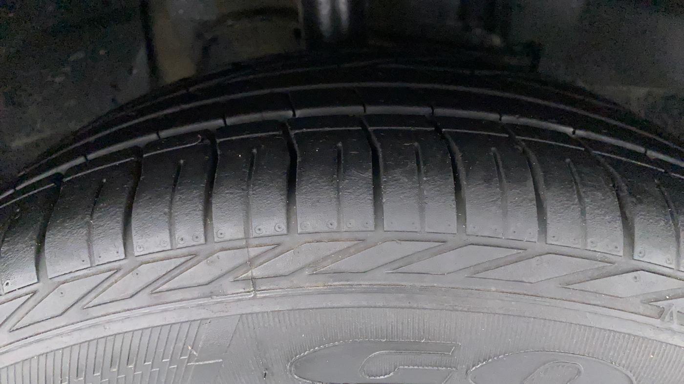 2021 Tata NEXON XZ PLUS (O) PETROL, Petrol, Manual, 16,468 km, Right Front Tyre Tread