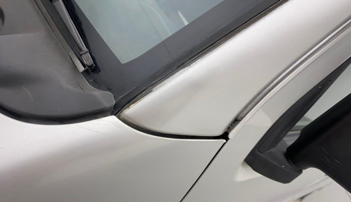 2016 Maruti Eeco 5 STR WITH A/C+HTR, Petrol, Manual, 29,360 km, Left A pillar - Slight discoloration