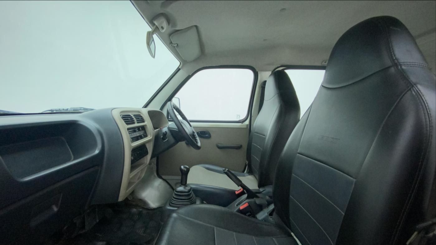 2016 Maruti Eeco 5 STR WITH A/C+HTR, Petrol, Manual, 29,360 km, Right Side Front Door Cabin