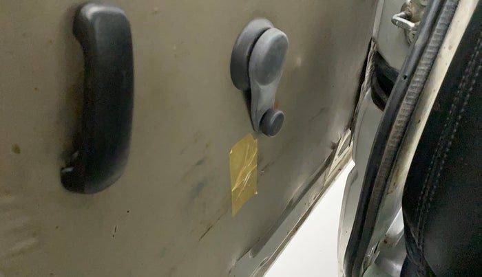 2016 Maruti Eeco 5 STR WITH A/C+HTR, Petrol, Manual, 29,360 km, Right rear door - Trim has minor damage