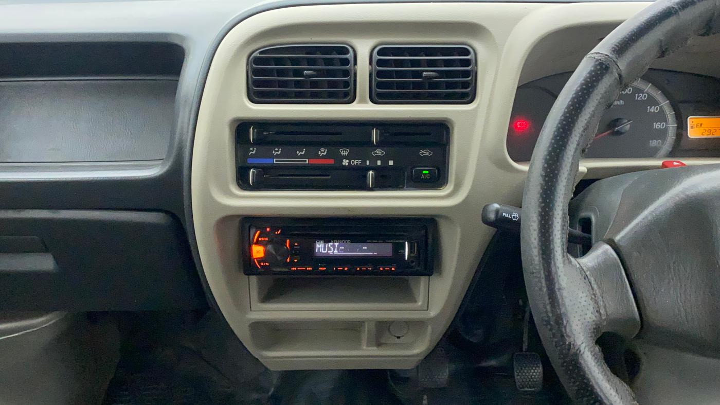2016 Maruti Eeco 5 STR WITH A/C+HTR, Petrol, Manual, 29,360 km, Air Conditioner