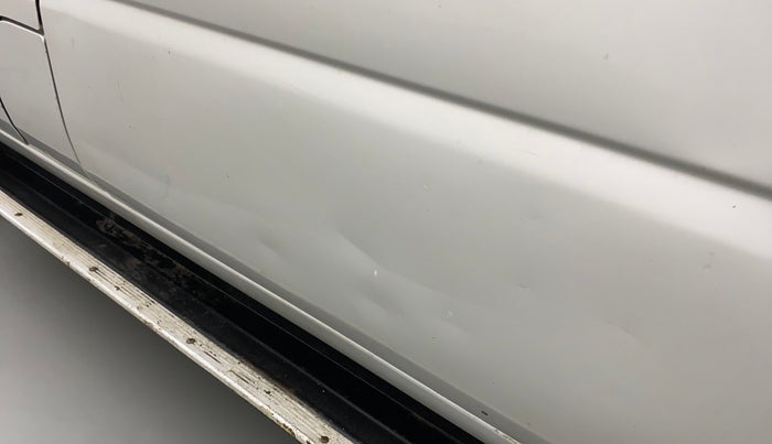 2016 Maruti Eeco 5 STR WITH A/C+HTR, Petrol, Manual, 29,360 km, Rear left door - Slightly dented