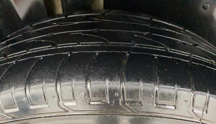 2019 MG HECTOR SMART 2.0 DIESEL, Diesel, Manual, 77,249 km, Right Rear Tyre Tread