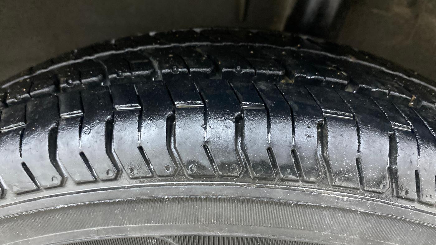 2015 Renault Kwid RXT 0.8, Petrol, Manual, 69,972 km, Left Rear Tyre Tread