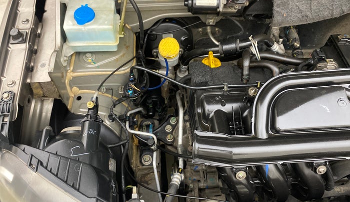 2015 Renault Kwid RXT 0.8, Petrol, Manual, 69,972 km, Engine View - Right