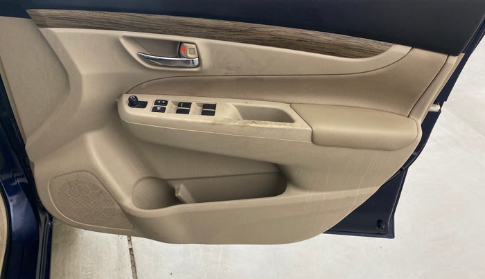 2023 Maruti Ciaz DELTA 1.5 SHVS MT PETROL, Petrol, Manual, 65,685 km, Driver Side Door Panels Control