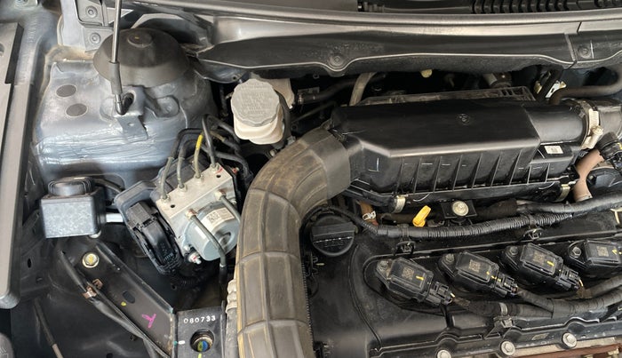 2023 Maruti Ciaz DELTA 1.5 SHVS MT PETROL, Petrol, Manual, 65,685 km, Engine View - Right