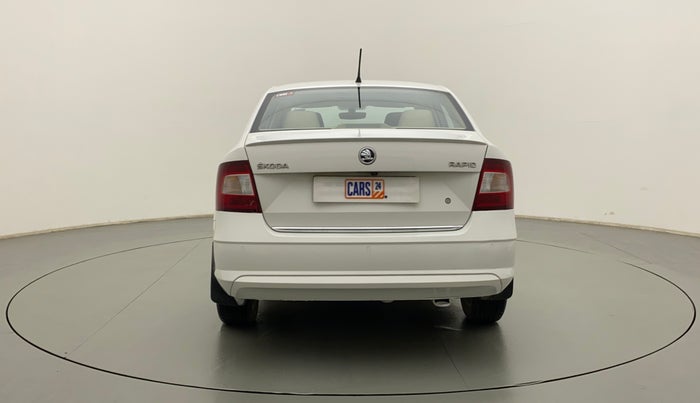 2018 Skoda Rapid STYLE 1.6 MPI AT, Petrol, Automatic, 84,936 km, Back/Rear