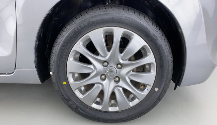 2016 Maruti Baleno ZETA 1.2 K12, Petrol, Manual, 52,927 km, Right Front Wheel