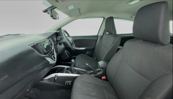 2016 Maruti Baleno ZETA 1.2 K12, Petrol, Manual, 52,927 km, Right Side Front Door Cabin
