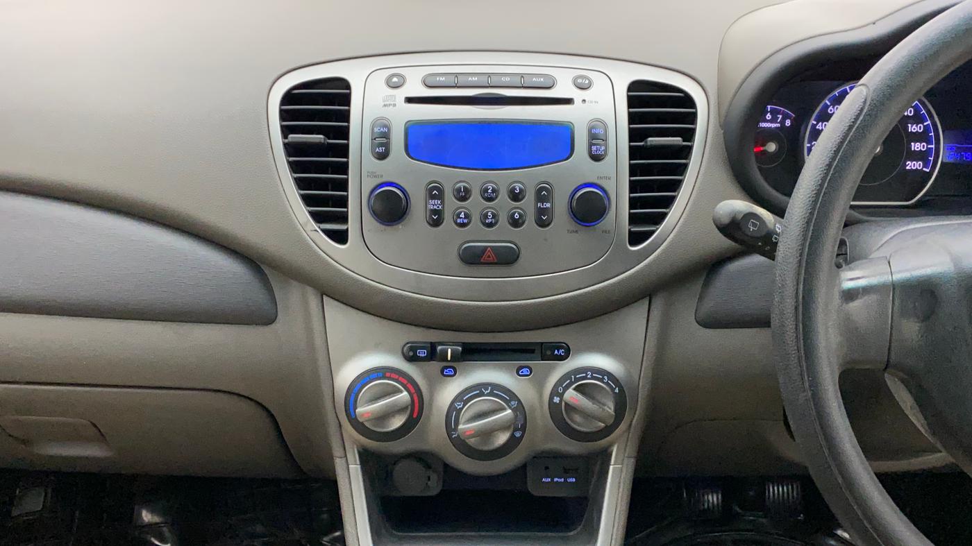 2012 Hyundai i10 SPORTZ 1.2, Petrol, Manual, 1,24,792 km, Air Conditioner