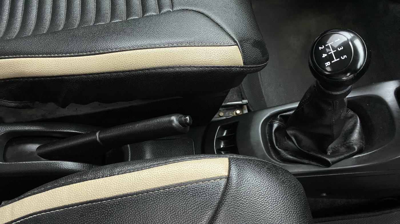 2017 Maruti Wagon R 1.0 LXI CNG, CNG, Manual, 78,954 km, Gear Lever