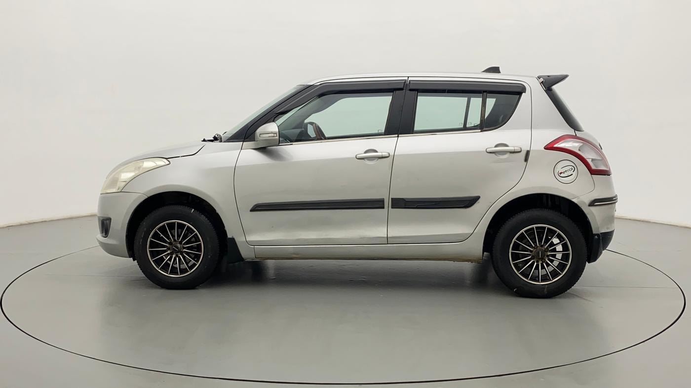 2012 Maruti Swift VXI, CNG, Manual, 53,950 km, Left Side
