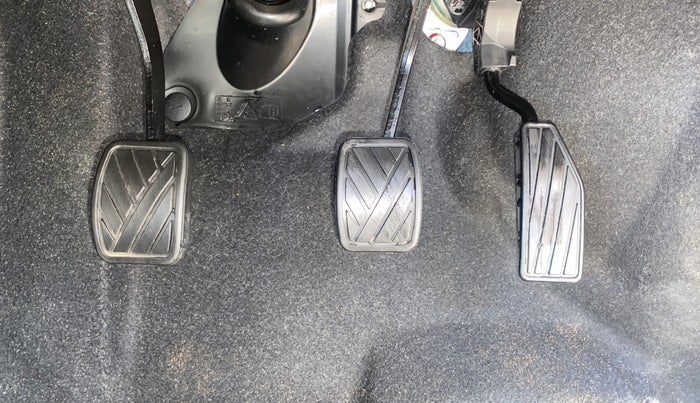 2023 Maruti IGNIS ALPHA 1.2, Petrol, Manual, 7,915 km, Pedals