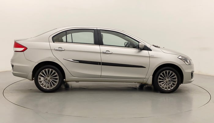2015 Maruti Ciaz ZXI+, Petrol, Manual, 68,708 km, Right Side View