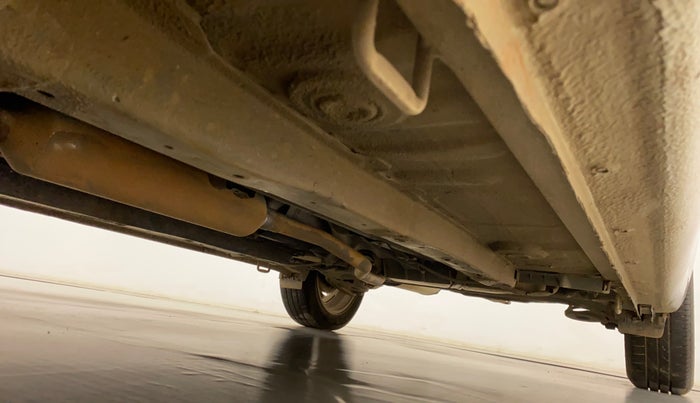2015 Maruti Ciaz ZXI+, Petrol, Manual, 68,708 km, Right Side Underbody