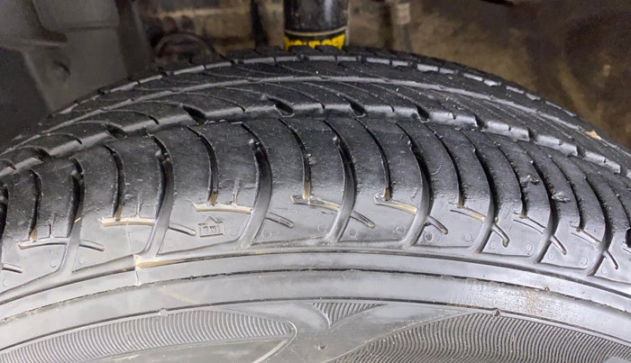 2016 Nissan Micra XL CVT, Petrol, Automatic, 32,744 km, Left Front Tyre Tread