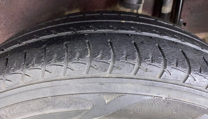 2016 Nissan Micra XL CVT, Petrol, Automatic, 32,744 km, Left Rear Tyre Tread