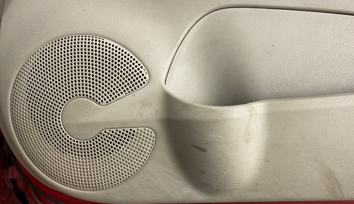 2016 Nissan Micra XL CVT, Petrol, Automatic, 32,744 km, Speaker