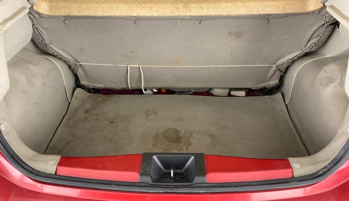 2016 Nissan Micra XL CVT, Petrol, Automatic, 32,744 km, Boot Inside