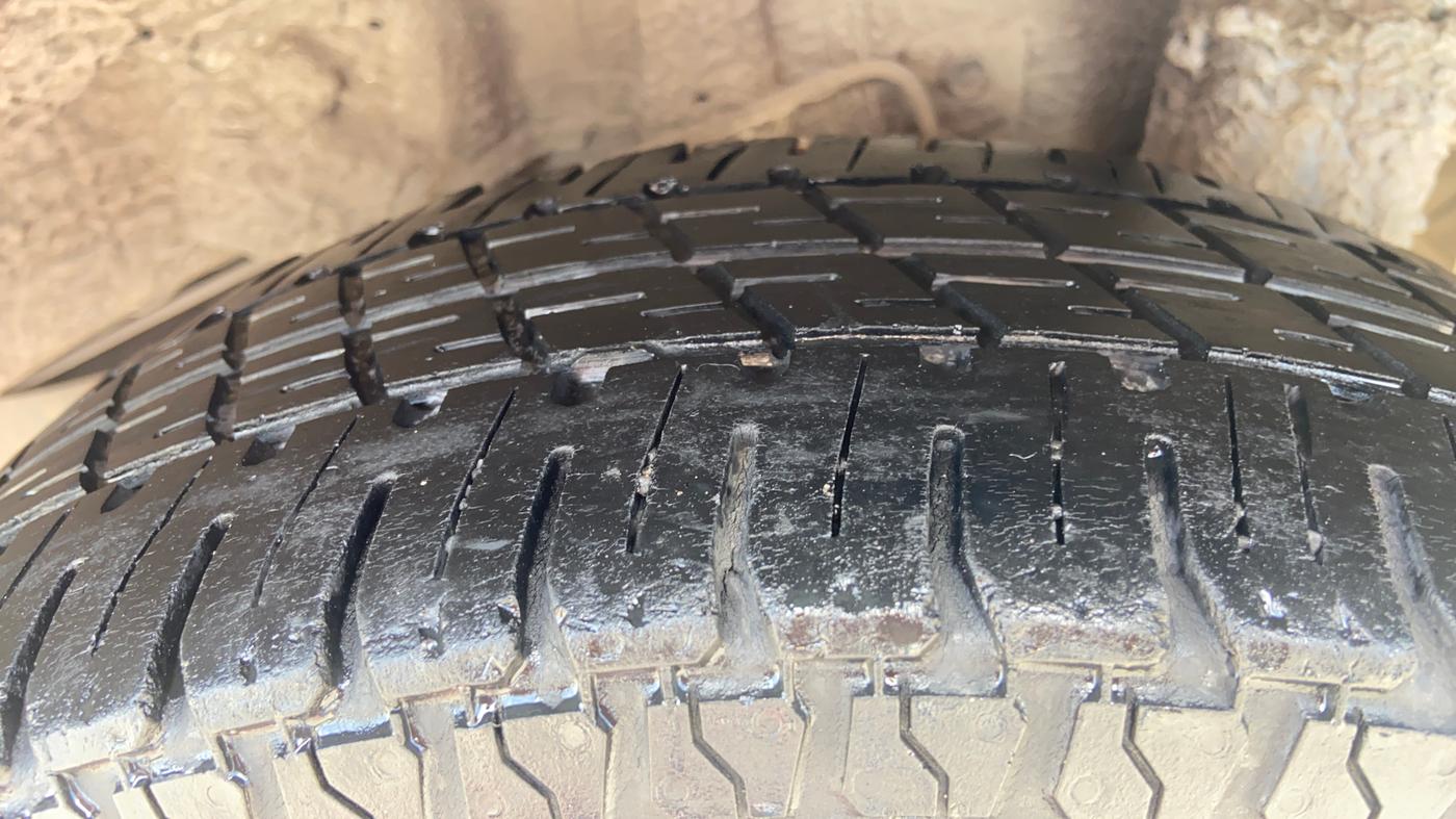2018 Hyundai Eon ERA +, Petrol, Manual, 61,857 km, Left Rear Tyre Tread