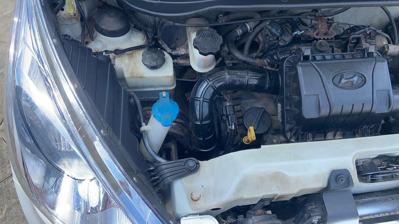 2018 Hyundai Eon ERA +, Petrol, Manual, 61,857 km, Engine View - Left