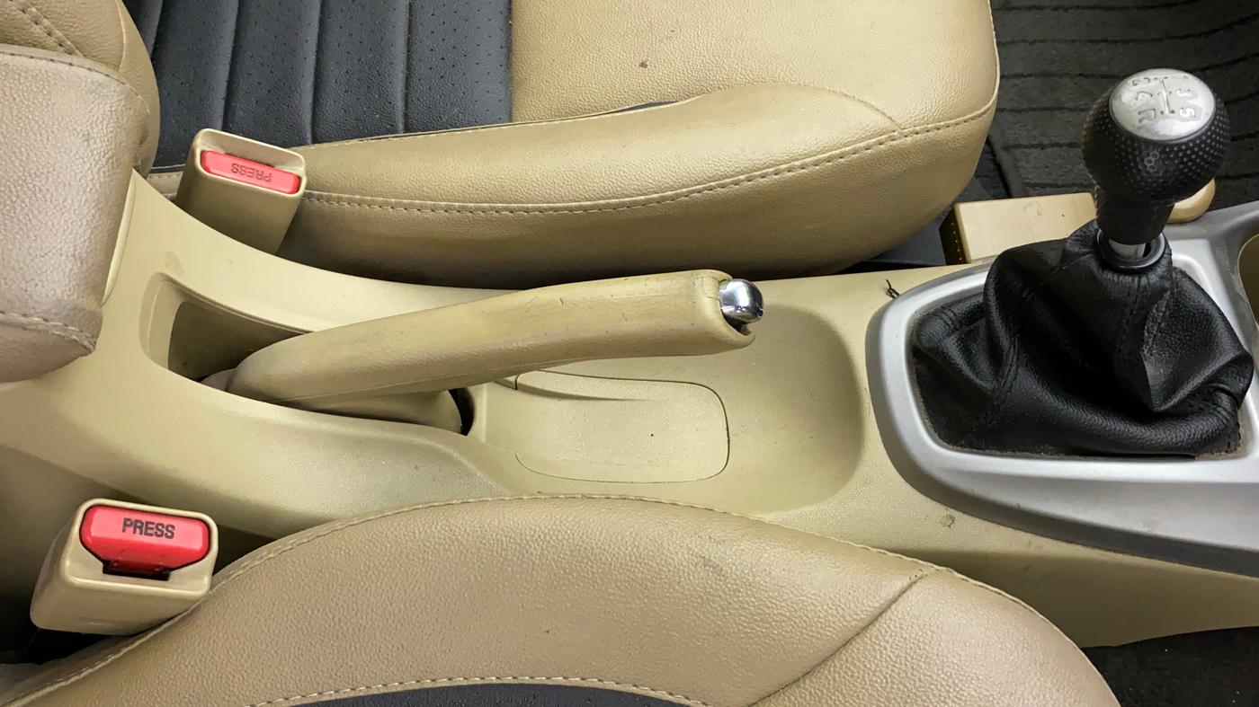 2010 Honda City 1.5L I-VTEC S MT, Petrol, Manual, 50,507 km, Gear Lever