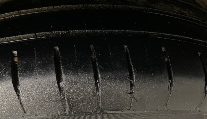 2024 Maruti Baleno DELTA PETROL 1.2, Petrol, Manual, 80,104 km, Right Rear Tyre Tread