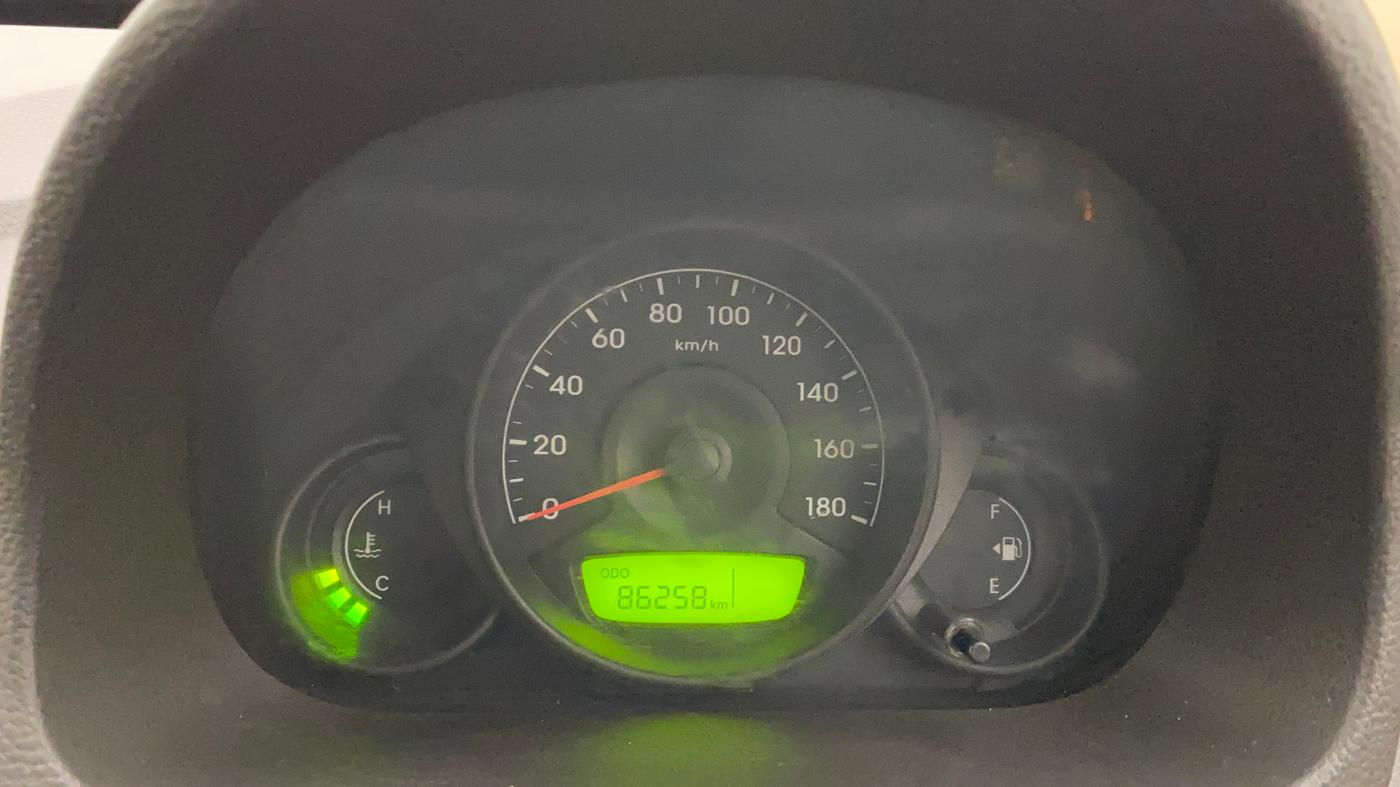 2018 Hyundai Eon ERA +, CNG, Manual, 86,301 km, Odometer Image