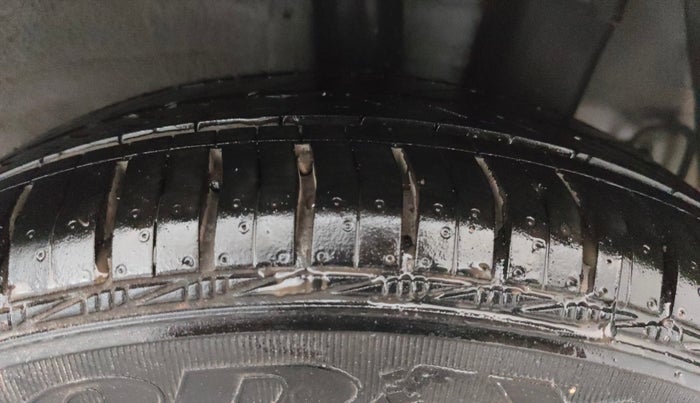 2016 Hyundai Grand i10 ASTA AT 1.2 KAPPA VTVT, Petrol, Automatic, 53,197 km, Left Rear Tyre Tread