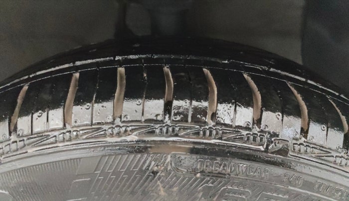 2016 Hyundai Grand i10 ASTA AT 1.2 KAPPA VTVT, Petrol, Automatic, 53,197 km, Right Front Tyre Tread